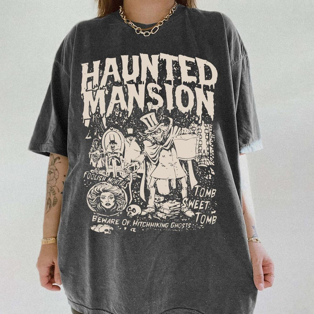 The Haunted Mansion Halloween Washed T-shirt