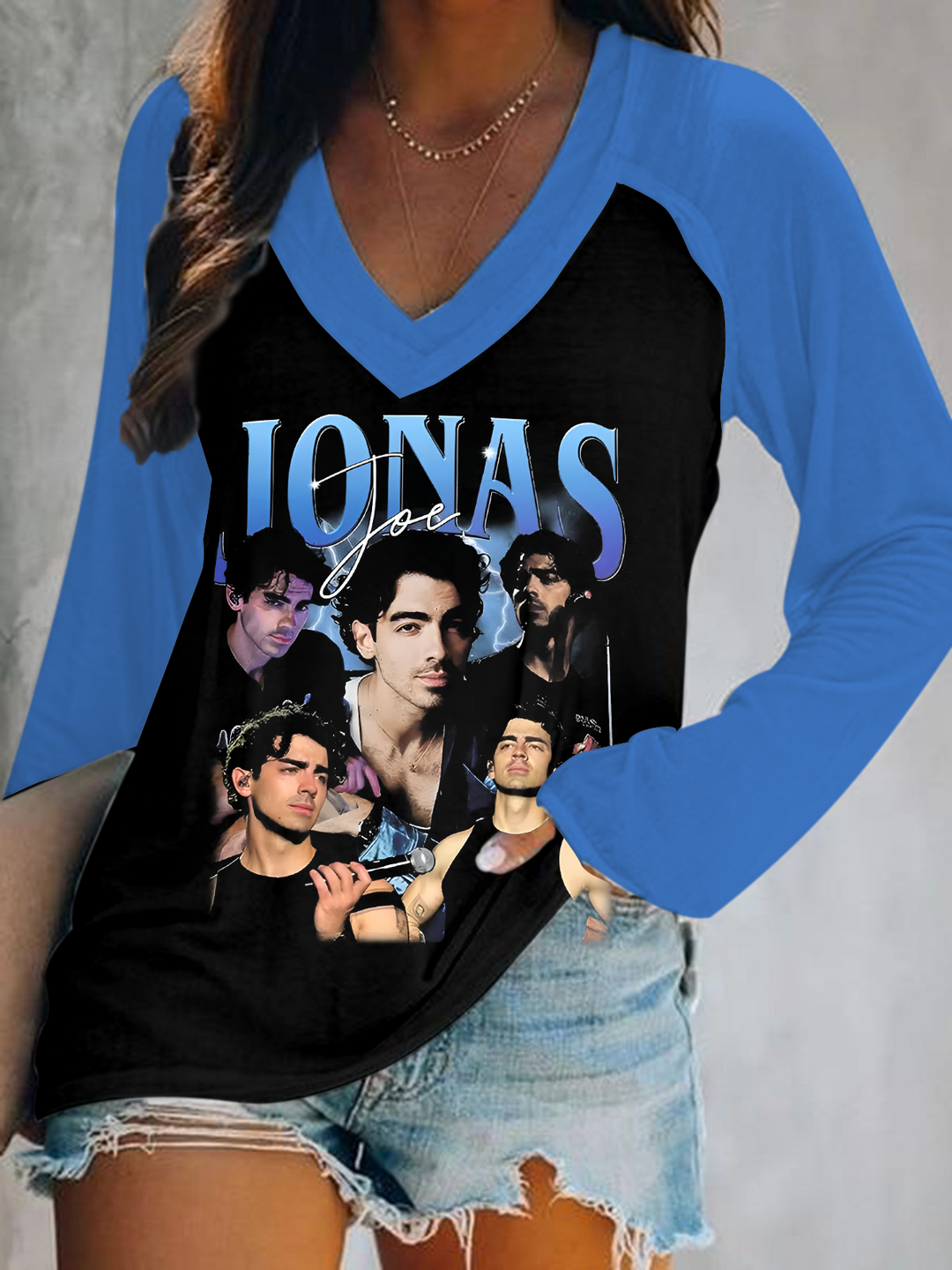 Vintage Jonas Brothers Print V-Neck Long Sleeve Top
