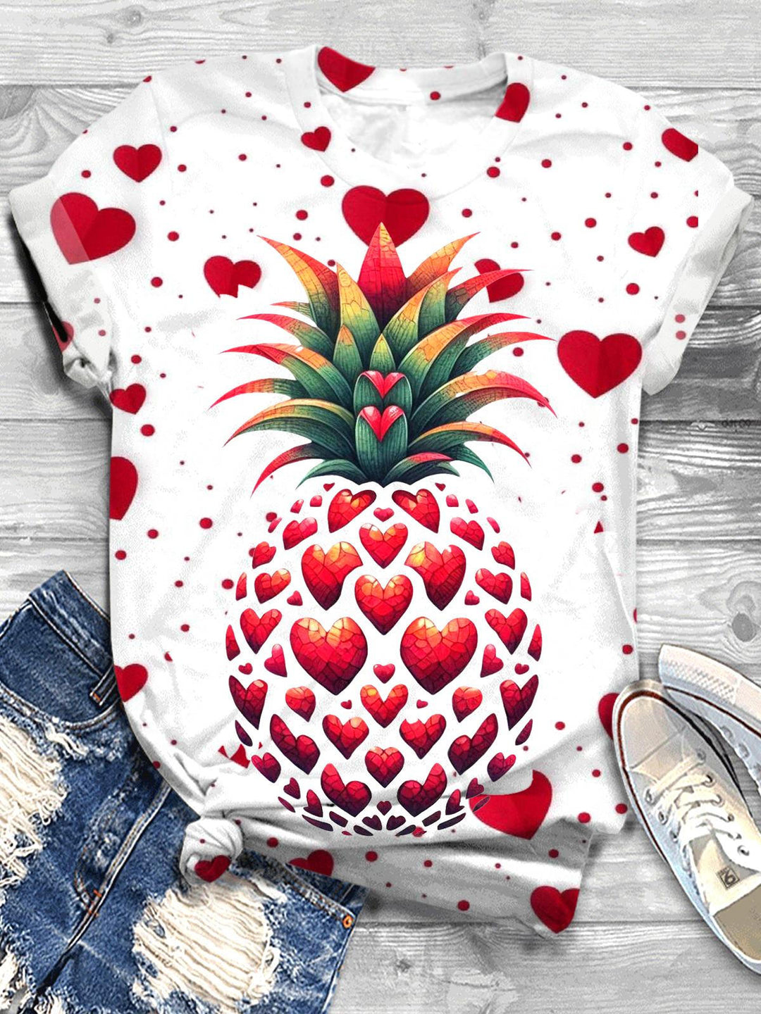 Valentines Hearts Pineappes Crew Neck T-shirt