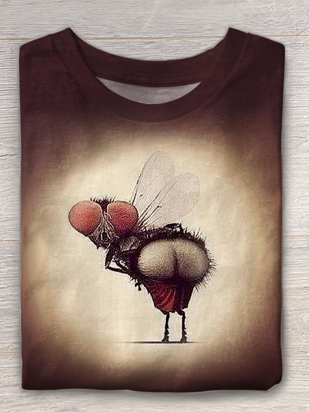 Damen-T-Shirt mit Rundhalsausschnitt und süßem Retro-Fliegen-Print