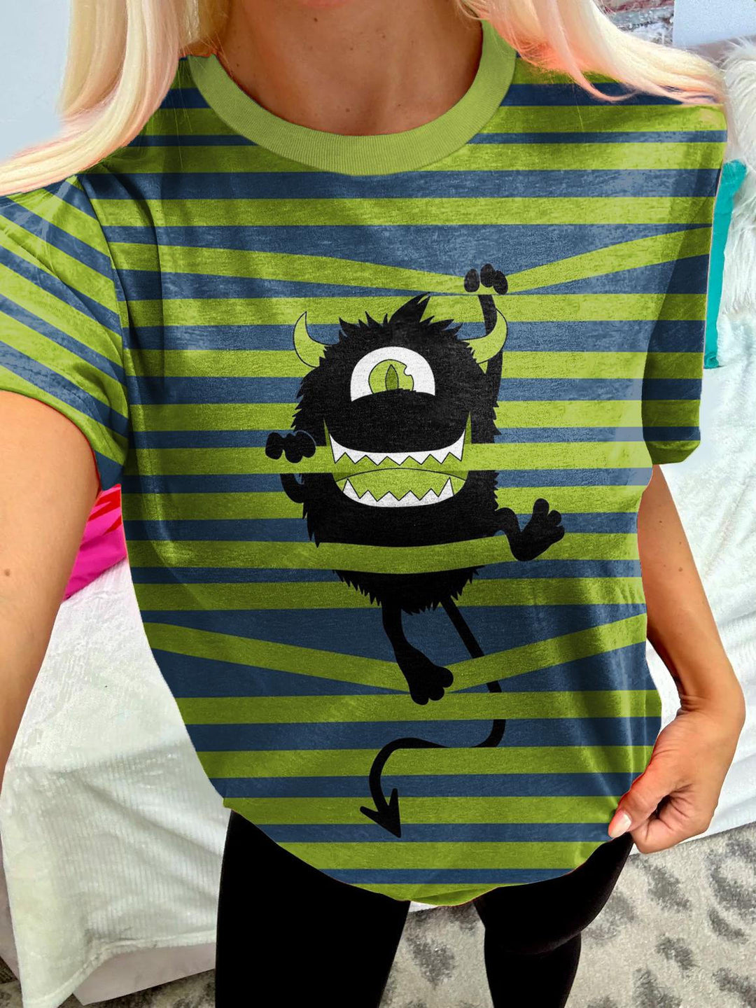 Fun Animal Stripe Print Crew Neck T-shirt