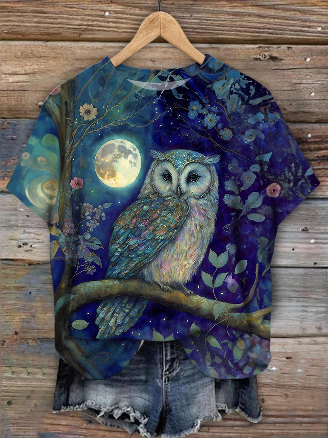Owl In The Moonlight Crew Neck T-shirt