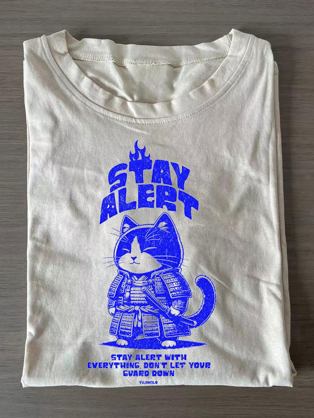 Stay Alert Cat Crew Neck T-shirts