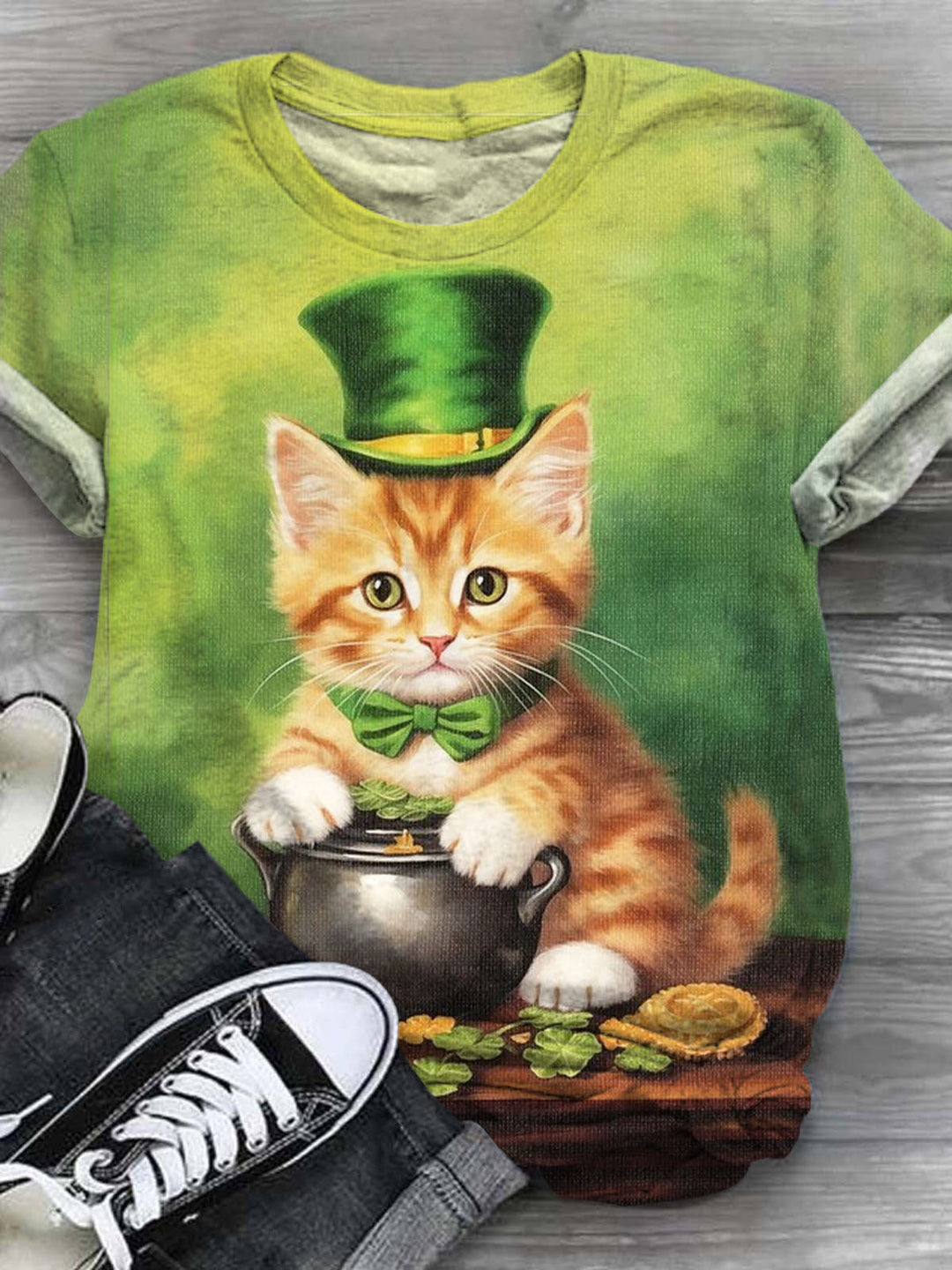 T-Shirt mit Rundhalsausschnitt und Cat-Patch's-Day-Print