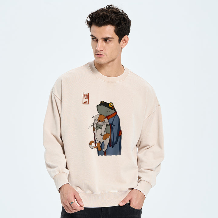 The Frog Holds The Cat Washed Sweatshirt