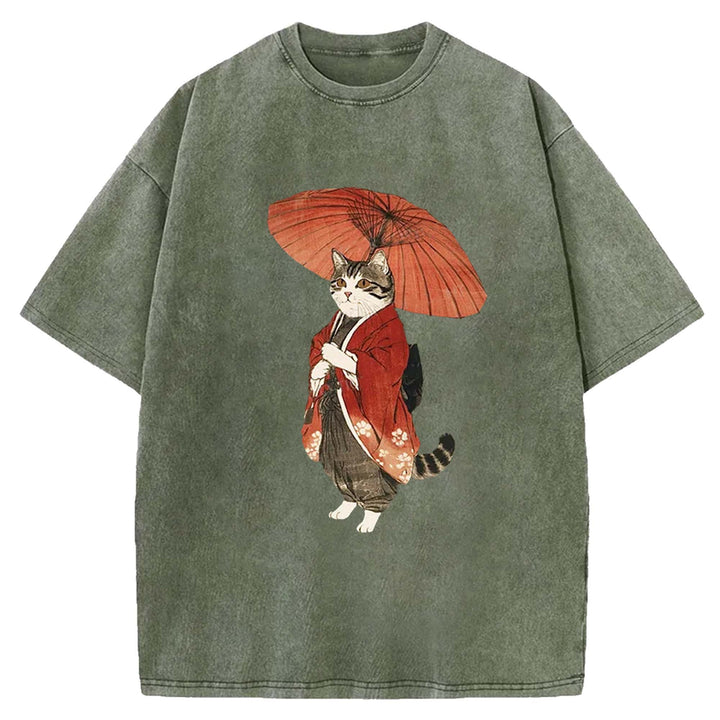 Japanese Cat with Umbrella Washed Crew Neck T-Shirt