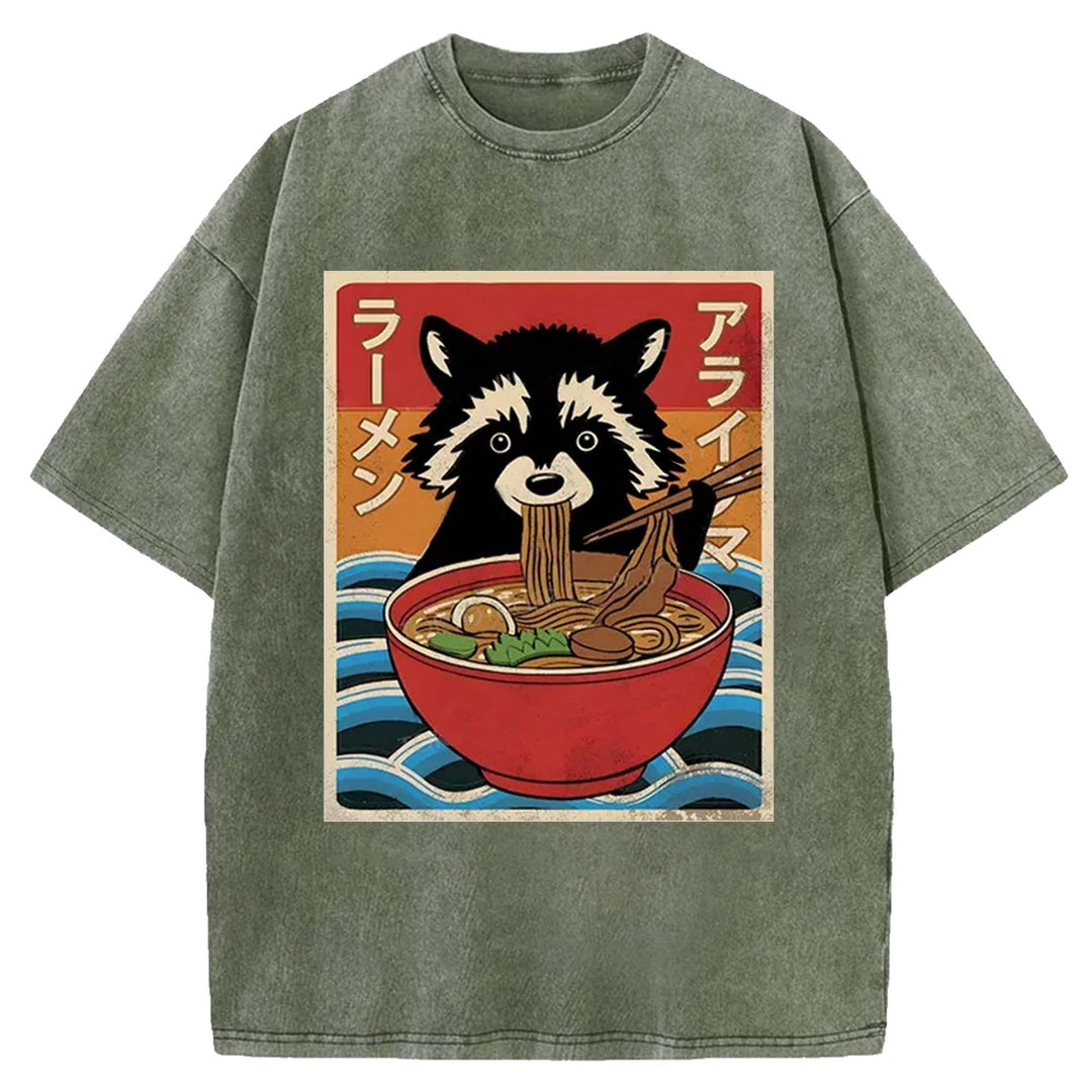 Raccoon eating Ramen Washed Crew Neck T-Shirt