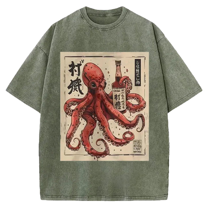 Octopus Drinking Washed Crew Neck T-shirt