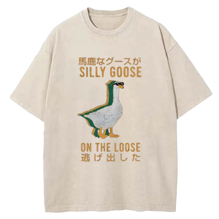 SILLY GOOSE ON THE LOOSE Washed Crew Neck T-Shirt