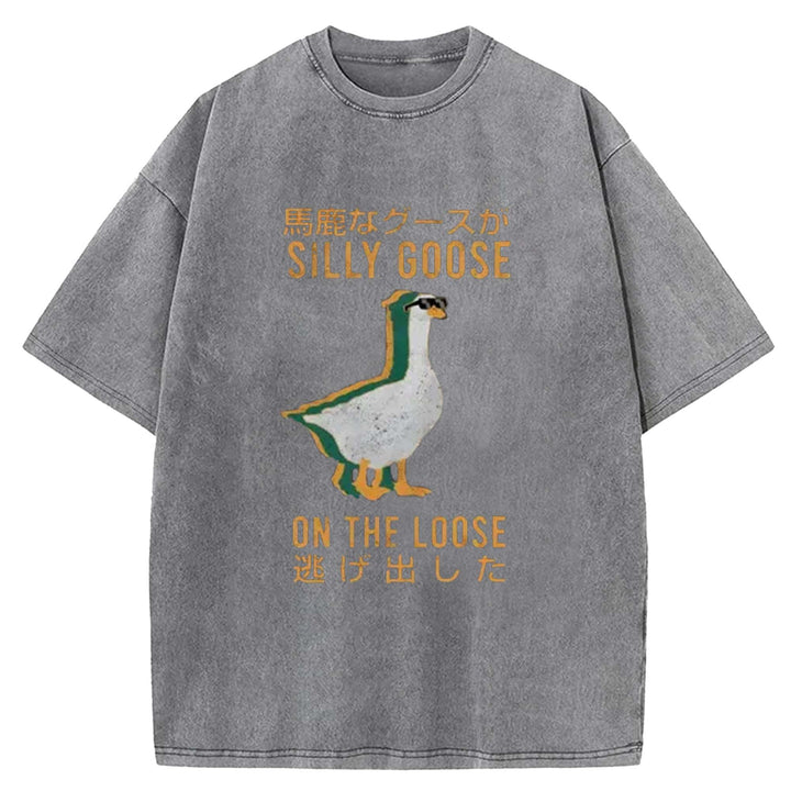 SILLY GOOSE ON THE LOOSE Washed Crew Neck T-Shirt