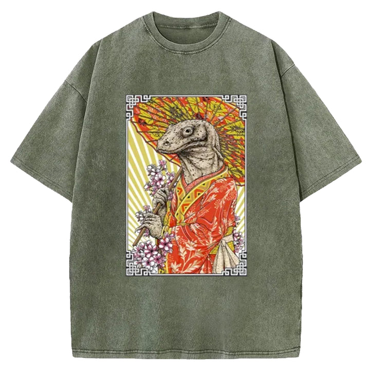 Elegant Lizard Holding An Umbrella Washed Crew Neck T-Shirt