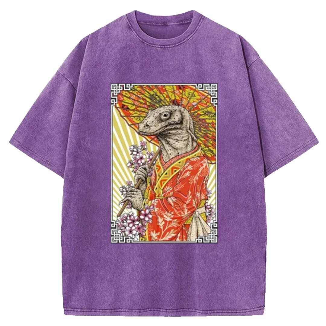 Elegant Lizard Holding An Umbrella Washed Crew Neck T-Shirt