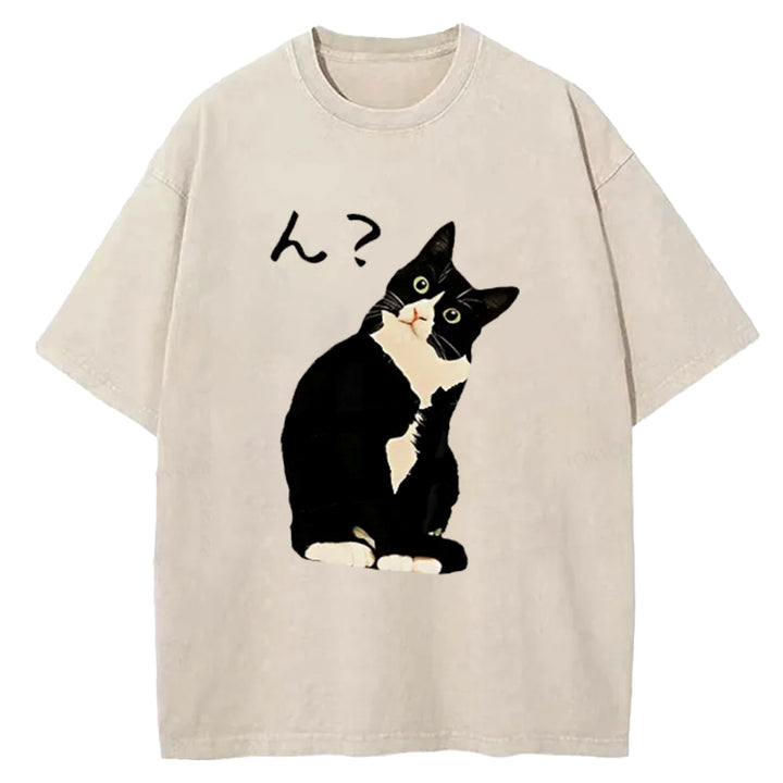 Suspicious Cat Japanese Washed Crew Neck T-Shirt