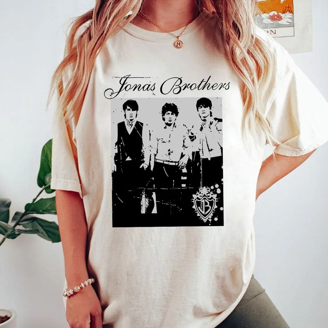 Vintage Jonas Brothers Crew Neck T-Shirt