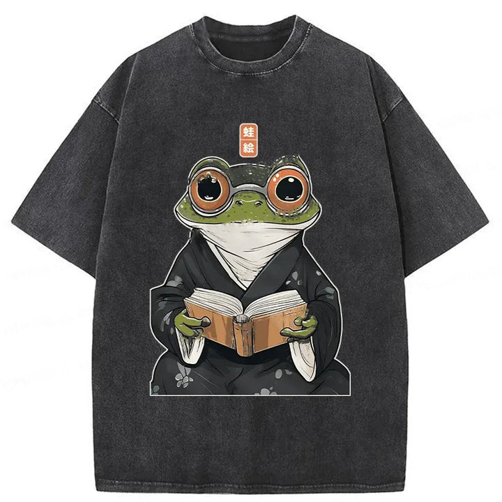 Frog Reading Washed Crew Neck T-Shirt