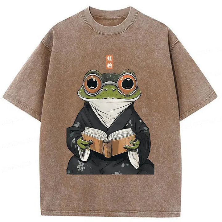 Frog Reading Washed Crew Neck T-Shirt