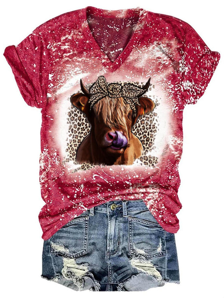 Women's Highland Cow V-Neck Tie Dye Tee