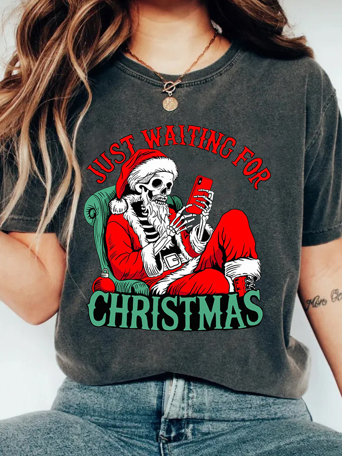 Funny Skeleton Santa Just Waiting for Christmas T-shirt